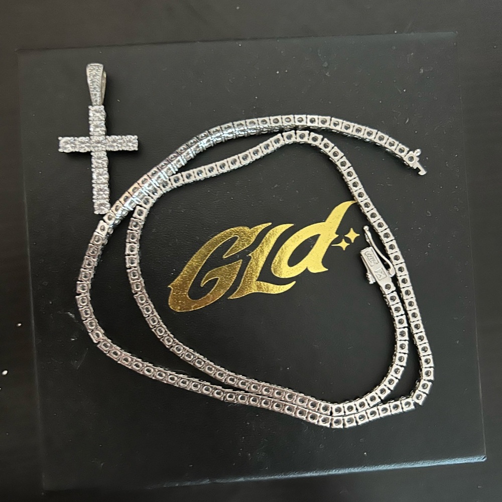 GLD Silver Cross Pendant Necklace